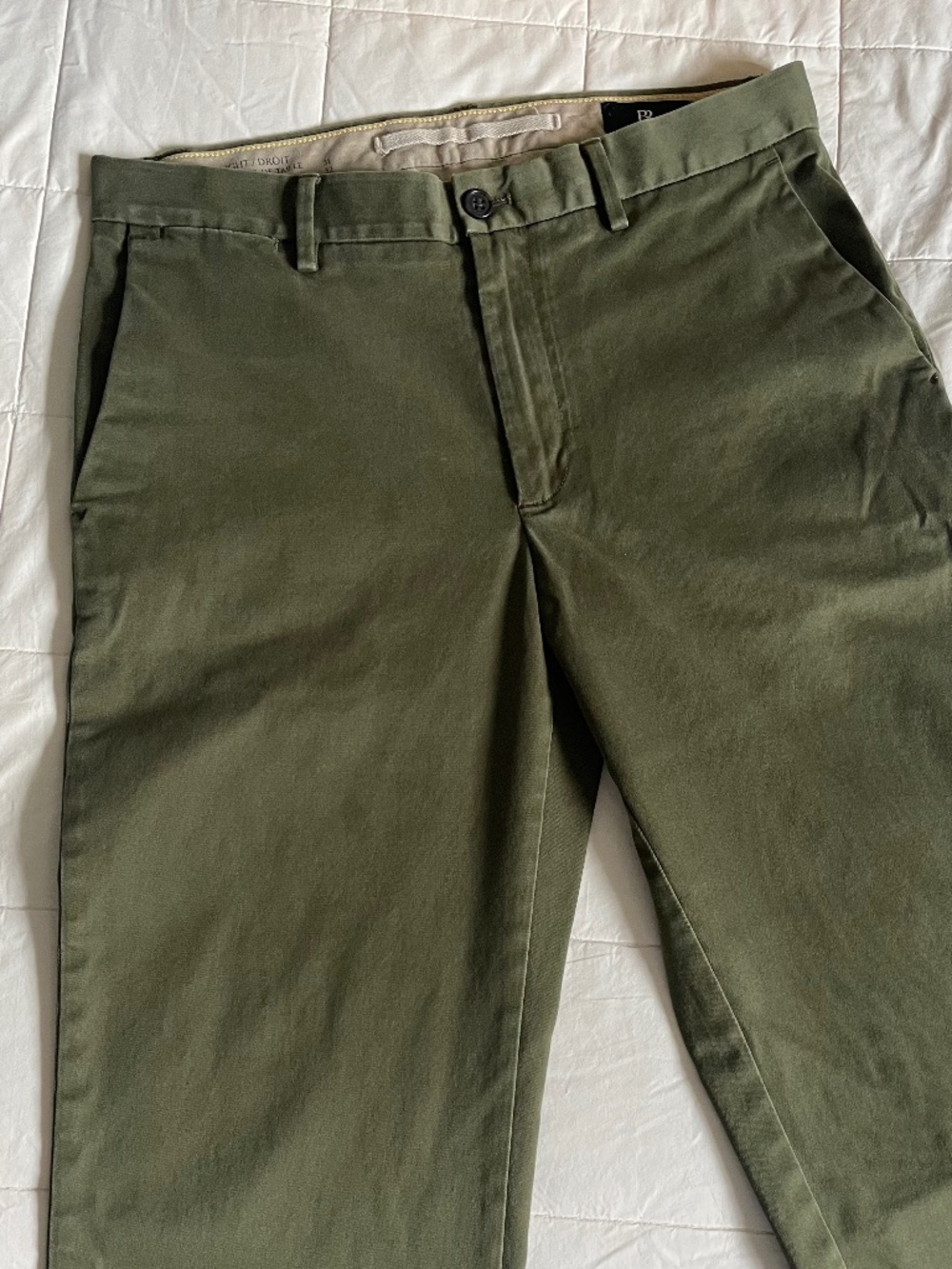 Banana Republic Straight Rapid Movement Chino - 31W Cropped